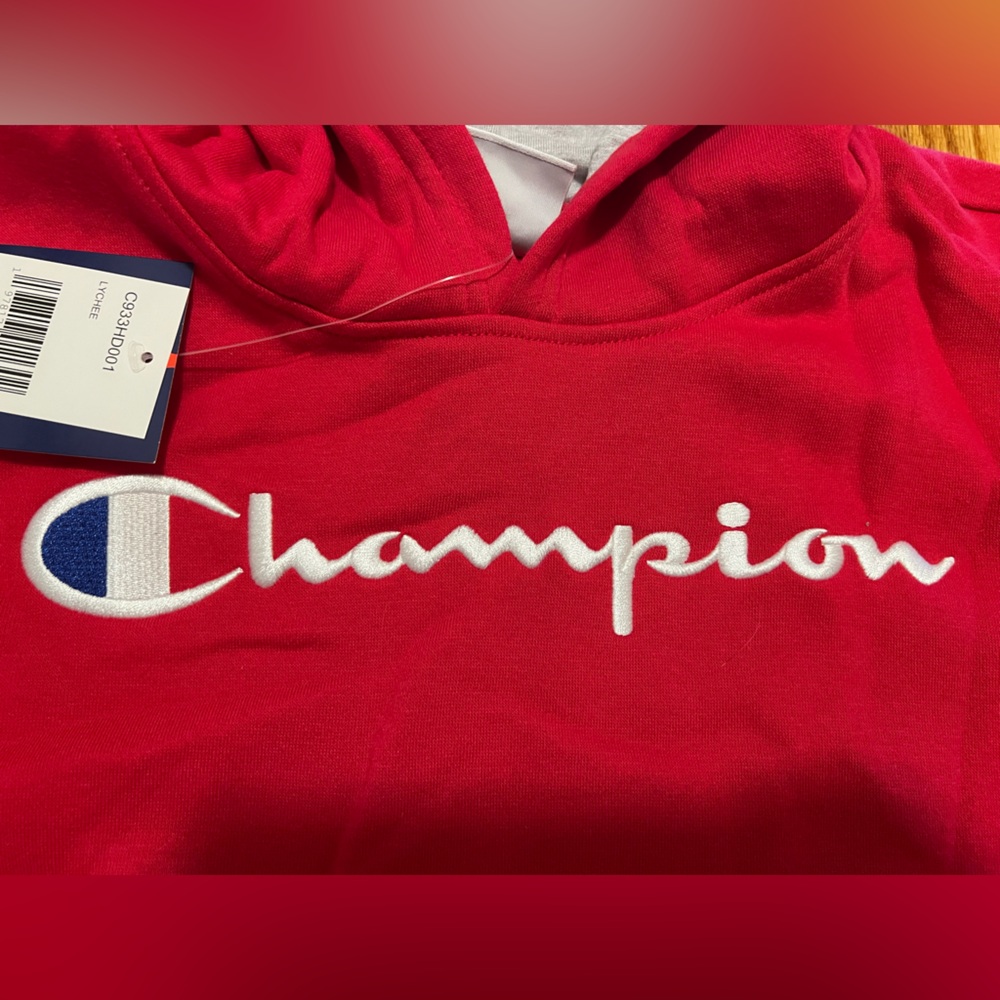 Champion Red Pullover Fleece Hoodie NWT - Picture 3 of 6